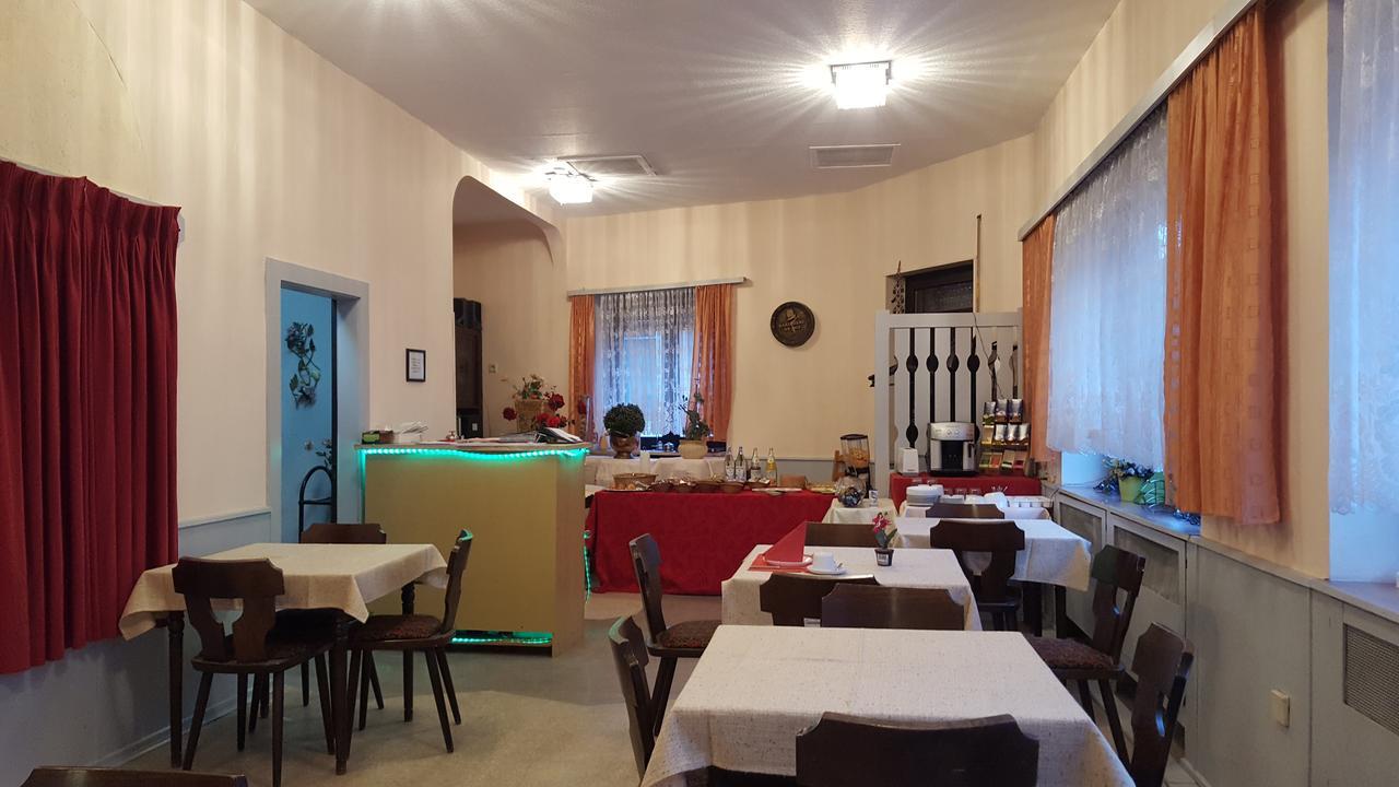 堪萨卡酒店 凯撒斯劳滕 外观 照片